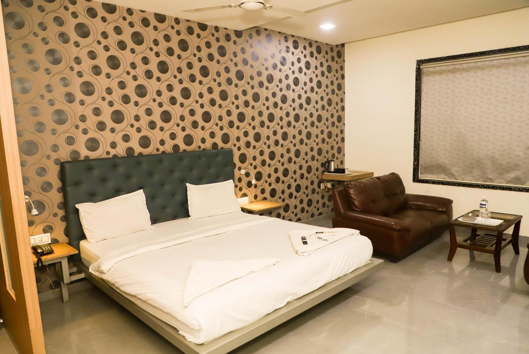 Hotel Arc Palace Bhiwandi Exterior foto